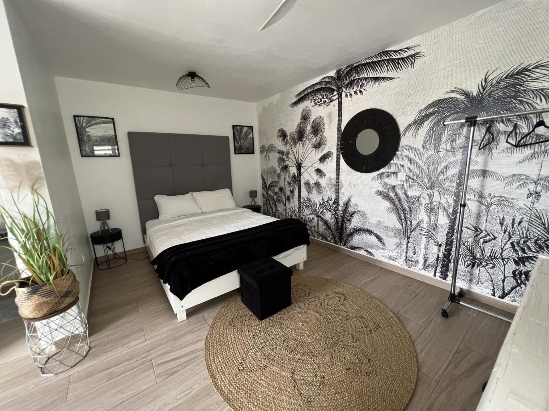 Over The Hill Residence La Savane Buitenkant foto